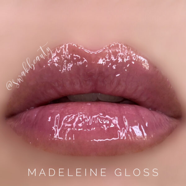 MadeleineGloss-lips