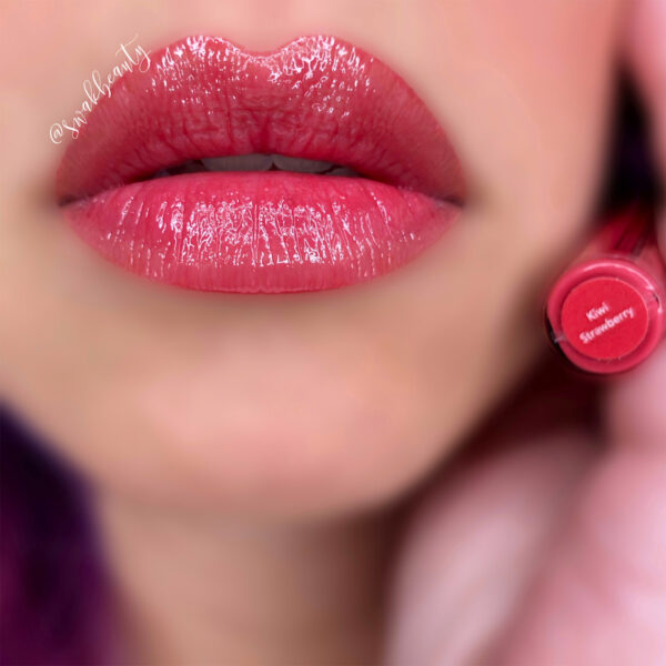 KiwiStrawberryGloss-lipstube