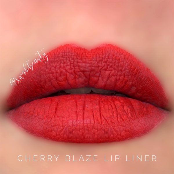 CherryBlaze-LipLiner-lips-filled