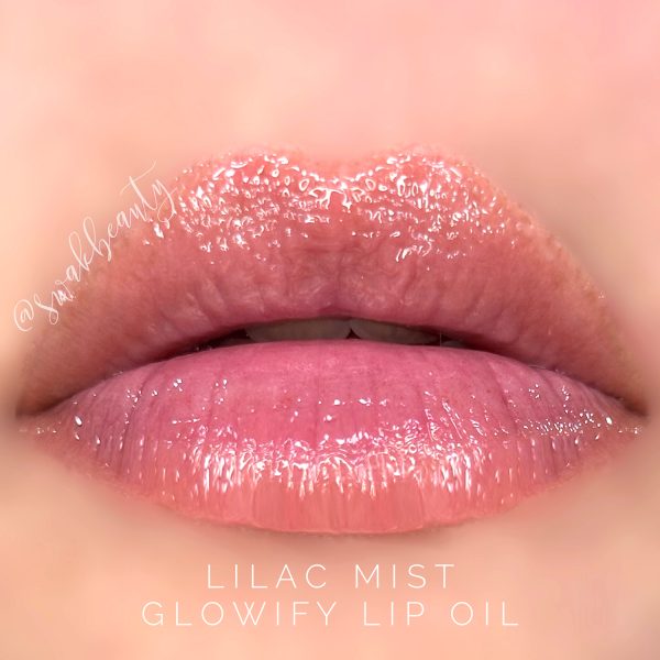 LilacMist-Glowify-Lip-Oil-lips