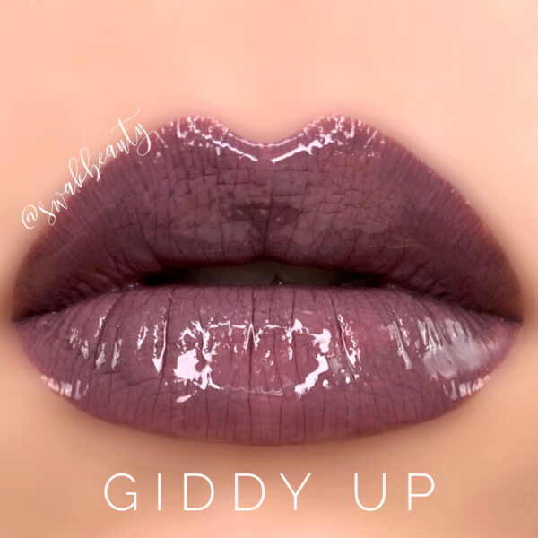GiddyUp-lips