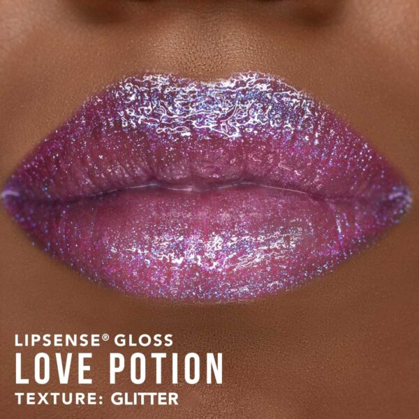 LovePotionGloss-corp-003