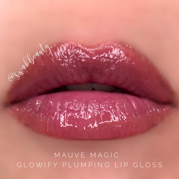 MauveMagic-Glowify-PlumpingGloss-lips