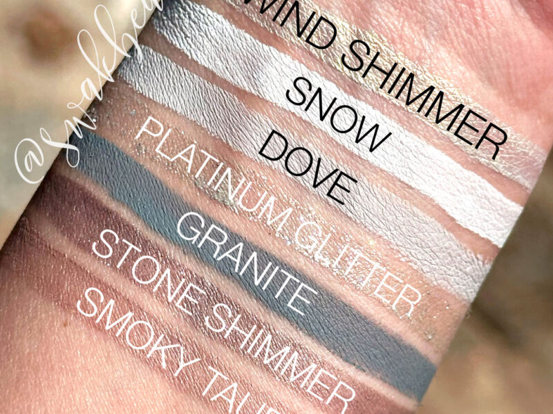 Dove ShadowSense Comparison Swatch Set